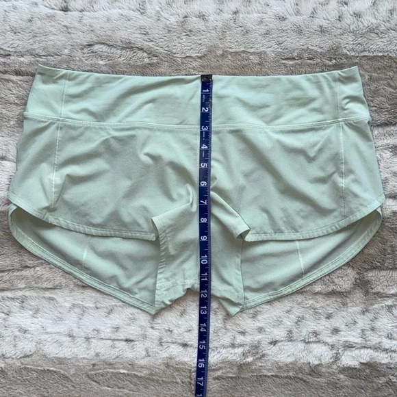 Lululemon Speed Up Short *2.5" in Mystic Mint Size 10 - Picture 11 of 16